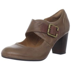 Clarks Leather Pumps Vintage Style 40s